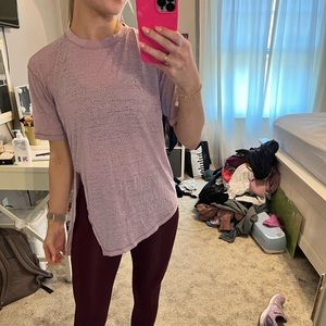 Lululemon veil light pink top with slit size 6